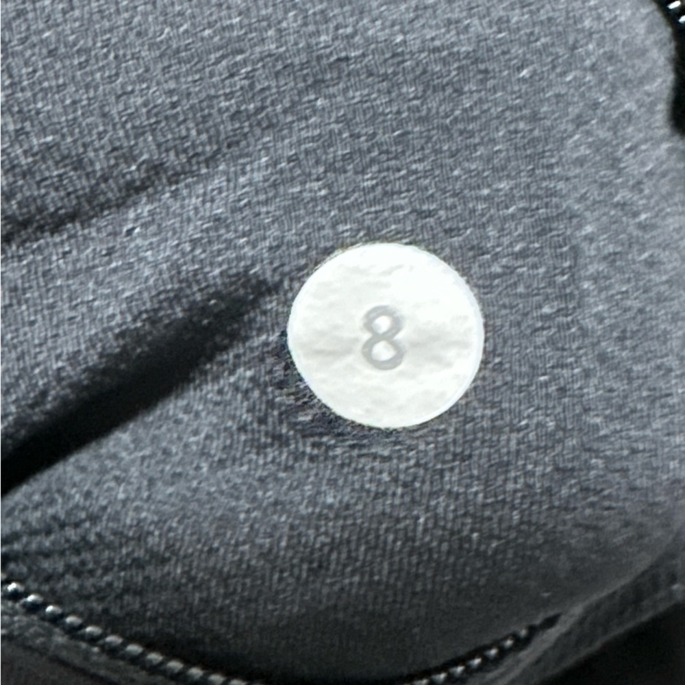 🍋🍋 LULULEMON Run: Inspire Crop - Size 8 🍋🍋 - Picture 7 of 13